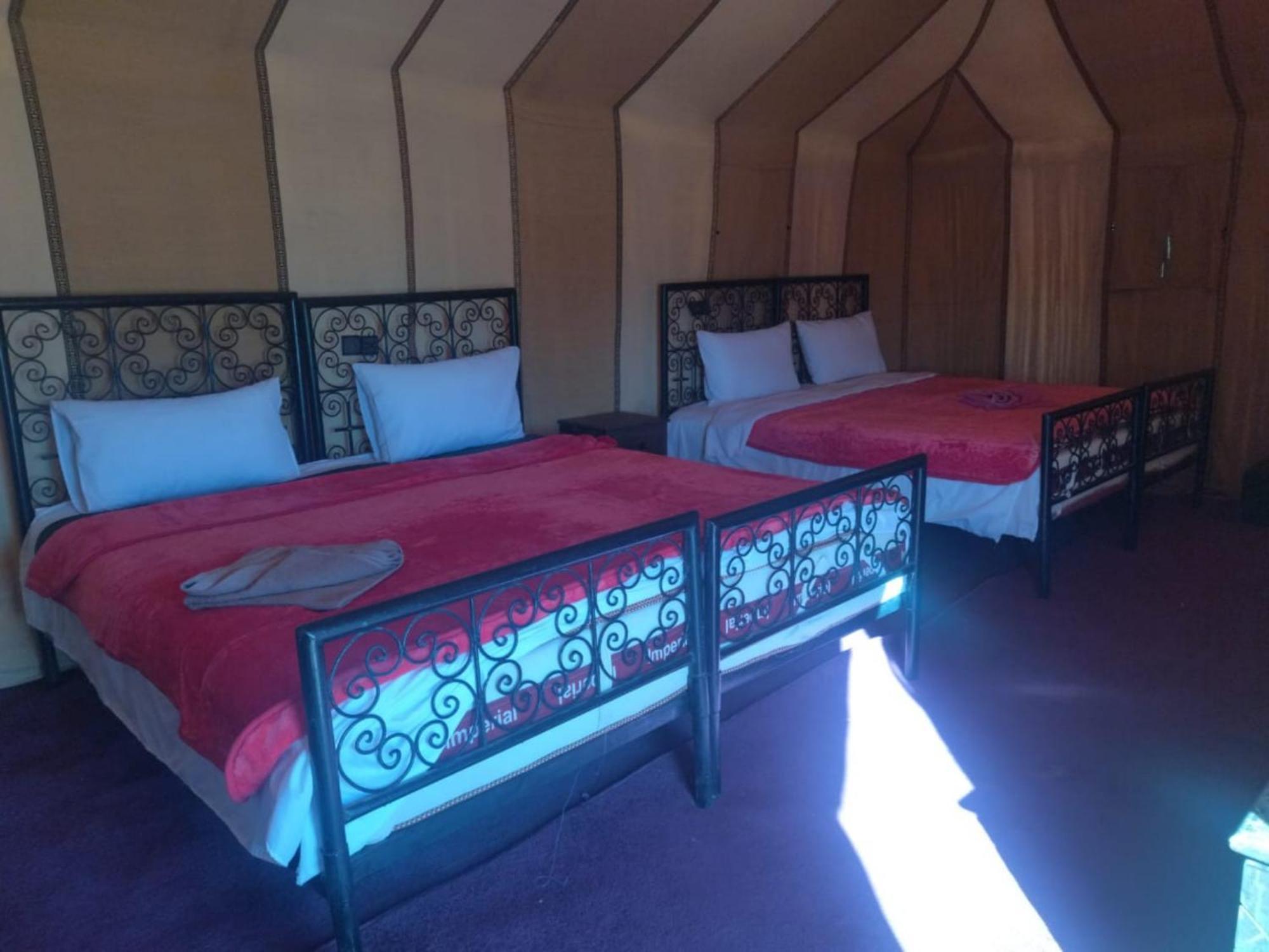 Holiday Desert Camp 梅尔祖卡 外观 照片